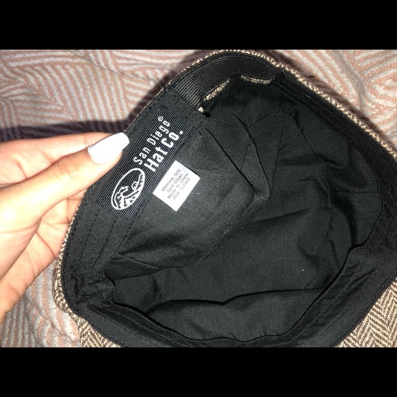 Baker boy hat - Picture 4 of 6